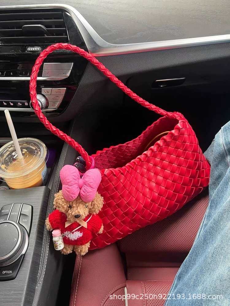 Genuine leather hand-woven bags