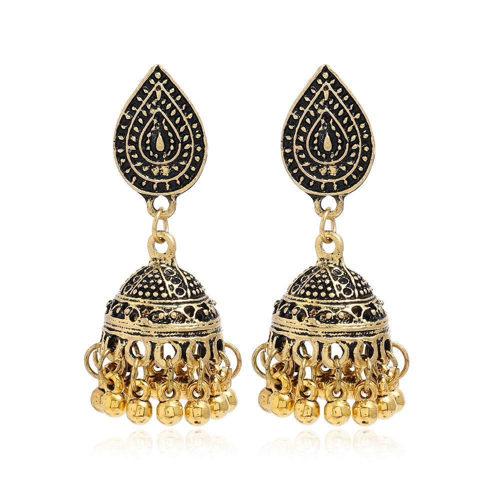 Bohemian ethnic carved retro patterns, creative bell earrings, exaggerated and personalized ethnic style earrings from Europe and America
