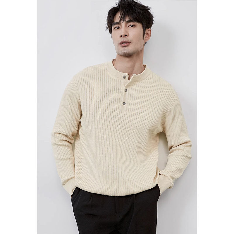 Long-sleeve sweater