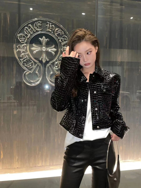Crocodile pattern genuine leather coat