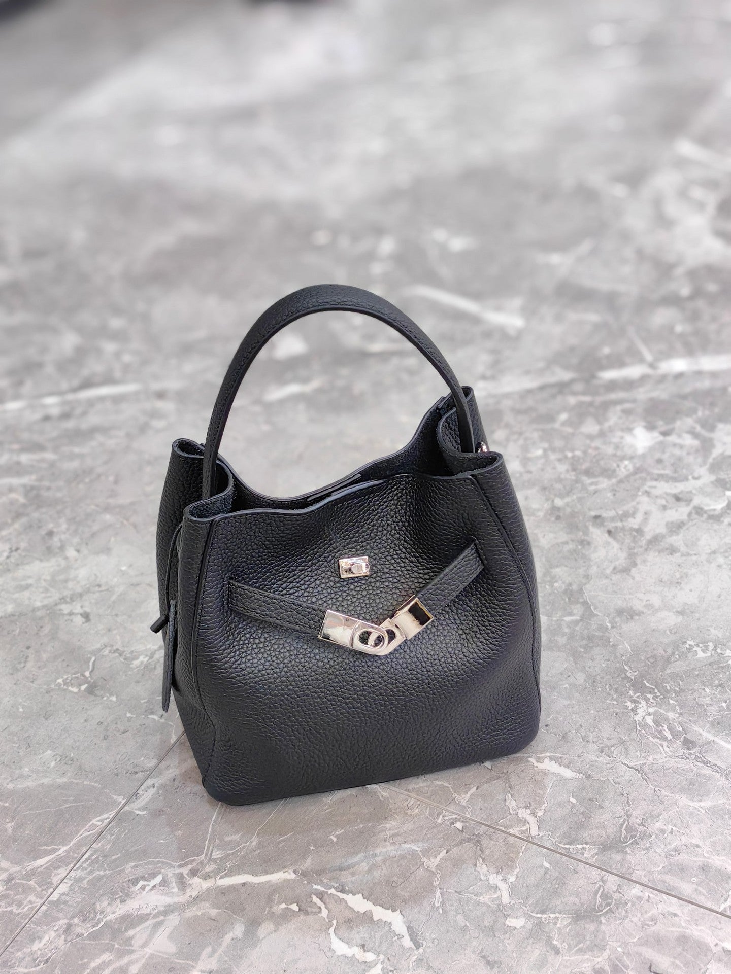 Genuine Leather Bucket Bag with Magnetic Closure