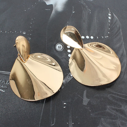 Geometric alloy earrings fashion atmosphere alloy wave shaped earrings earrings female
