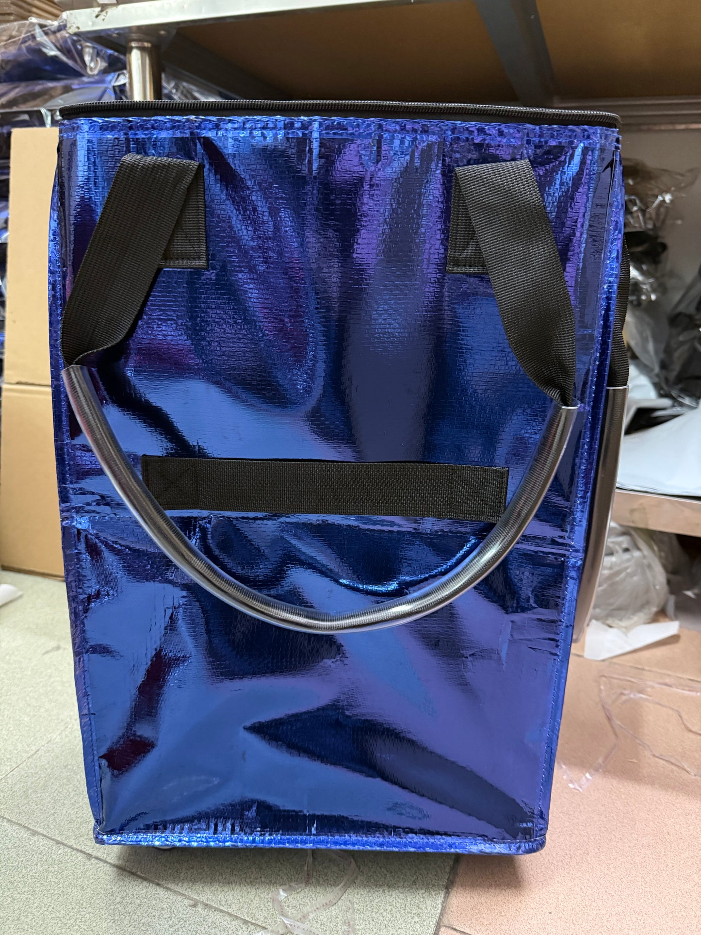 Foldable Trolley Bag with Wheels and Insulation