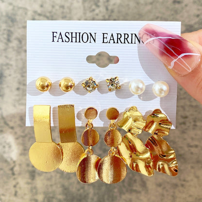 New Inlaid Pearl Ladies Earrings Creative French Vintage Gold Earrings 6 Pieces Set