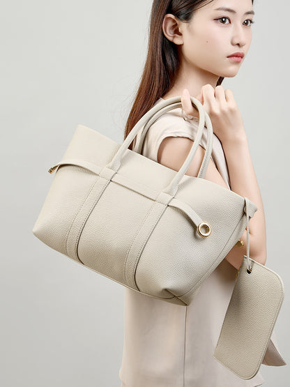 Leather three-dimensional tote bag