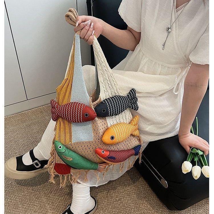 large capacity tote bag