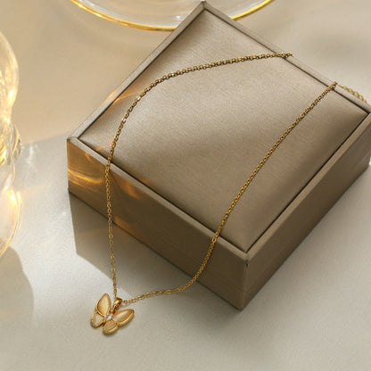 Pendant Necklace