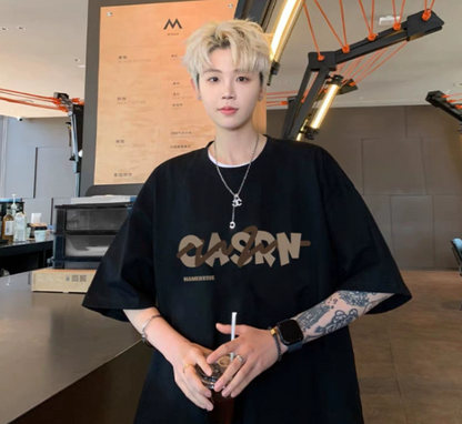 Half sleeve loose short sleeved shirt
