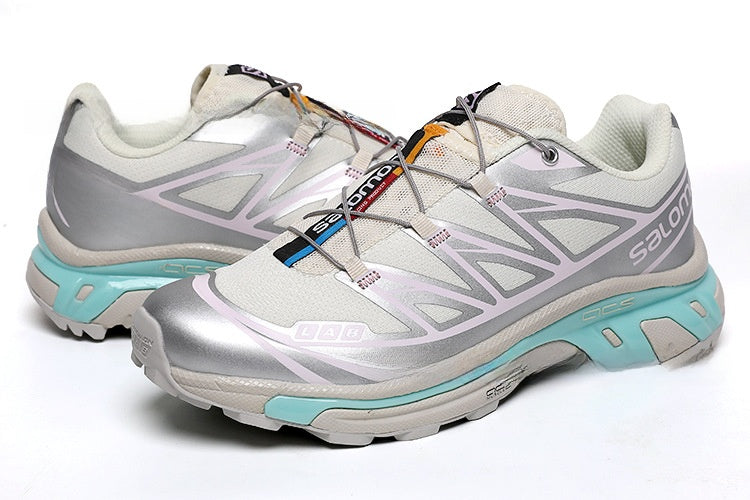 Outdoor running and hiking shoes
