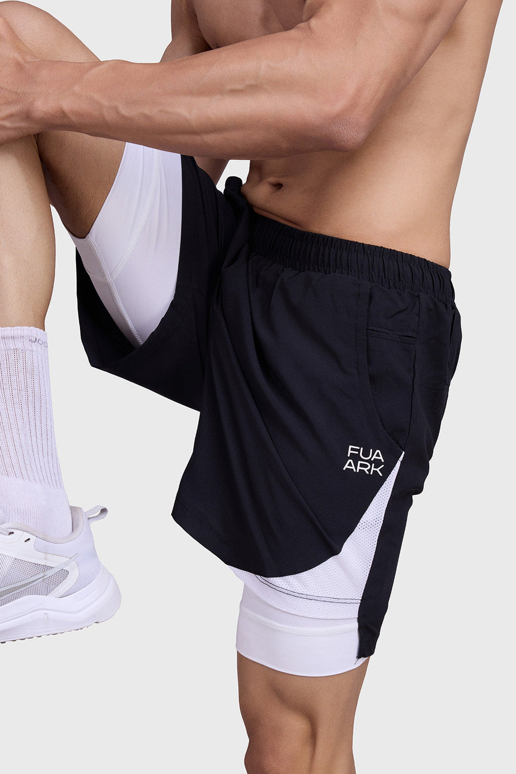 2 in 1 Mesh Short Black/White