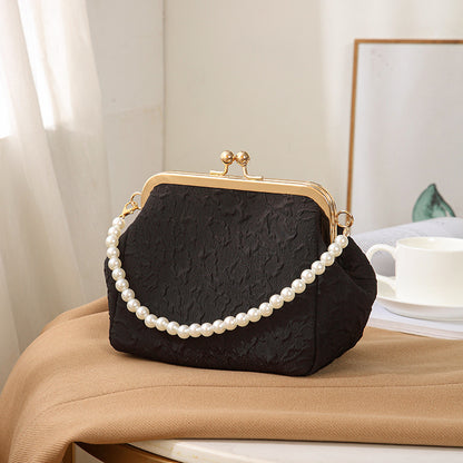 Pleated shell bag crossbody bag