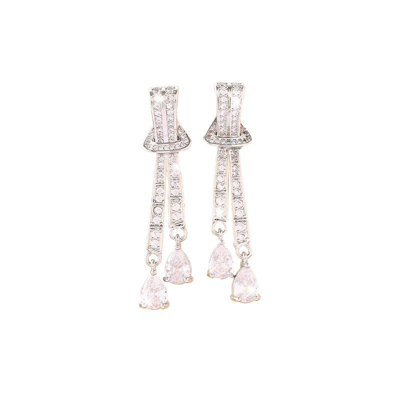 Stylish and sophisticated teardrop earrings
