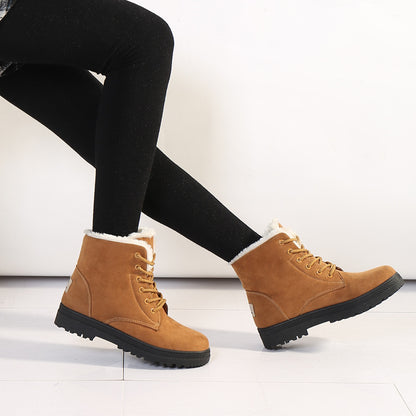 Snow boots