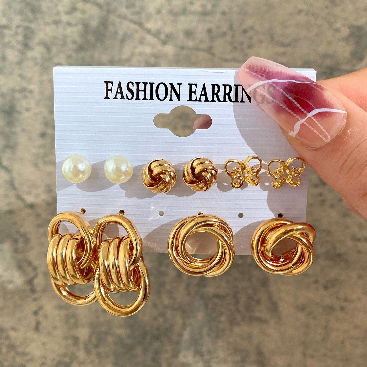 New Inlaid Pearl Ladies Earrings Creative French Vintage Gold Earrings 6 Pieces Set