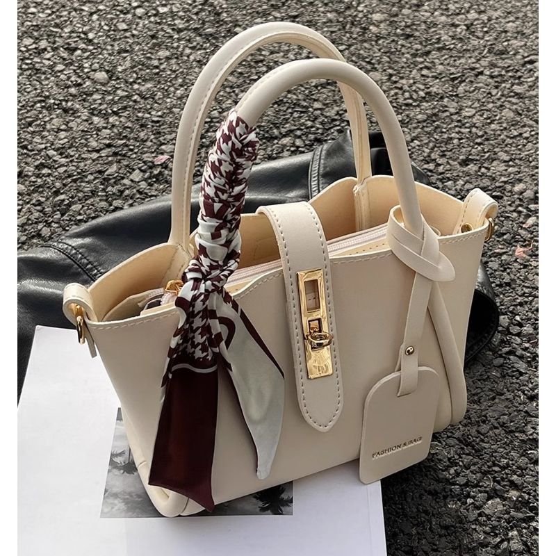 Stylish Women's PU Messenger Bucket Bag