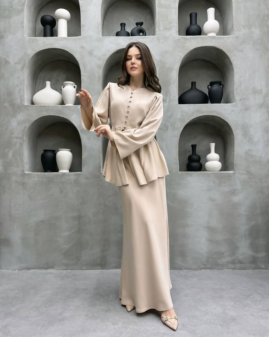Dress  (including a top and a skirt)
