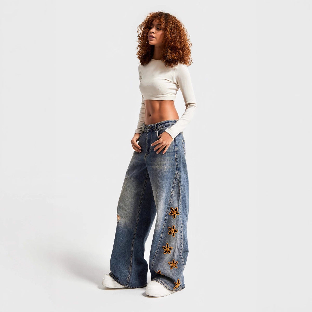 Embroidered High-Waisted Loose Denim Pants