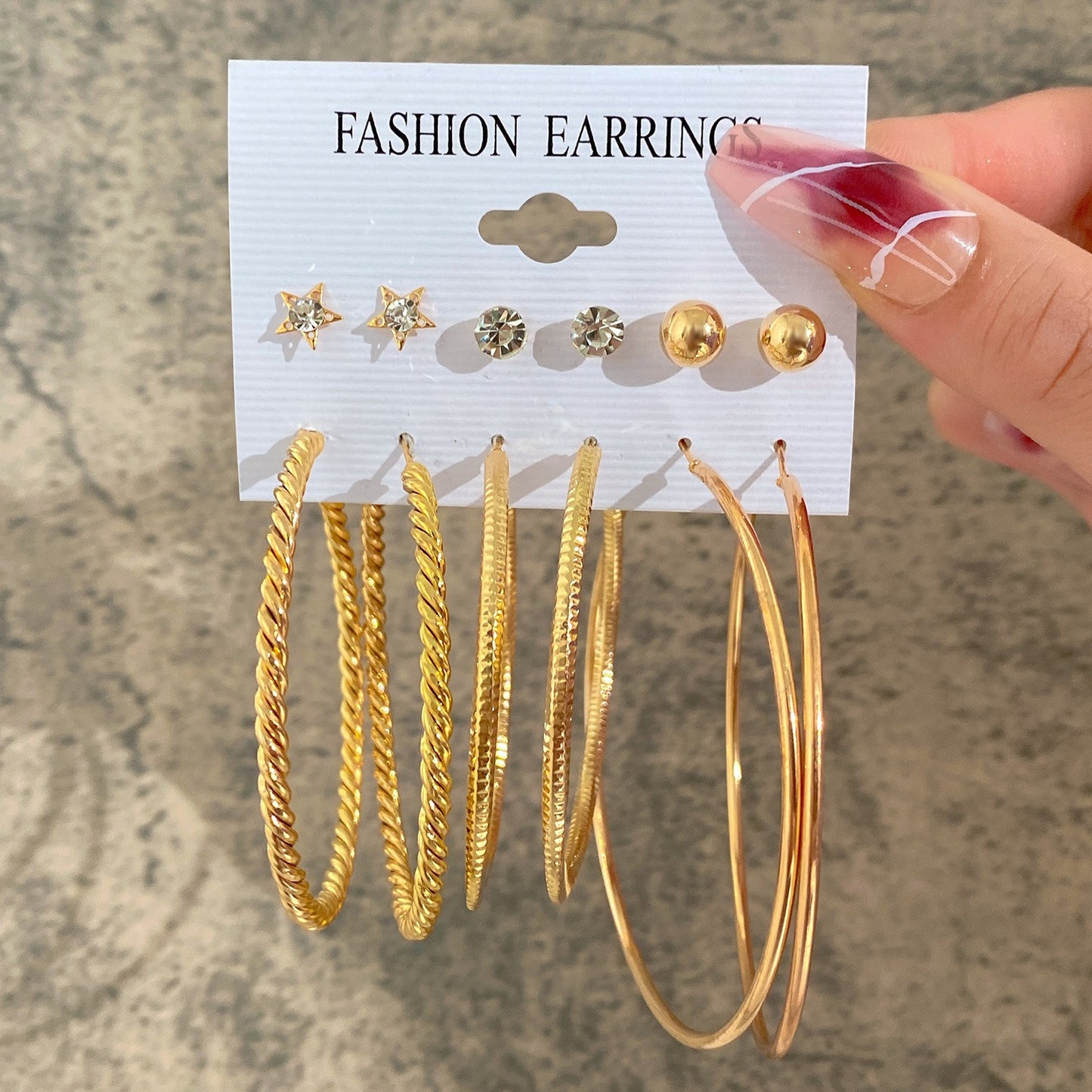 New Inlaid Pearl Ladies Earrings Creative French Vintage Gold Earrings 6 Pieces Set