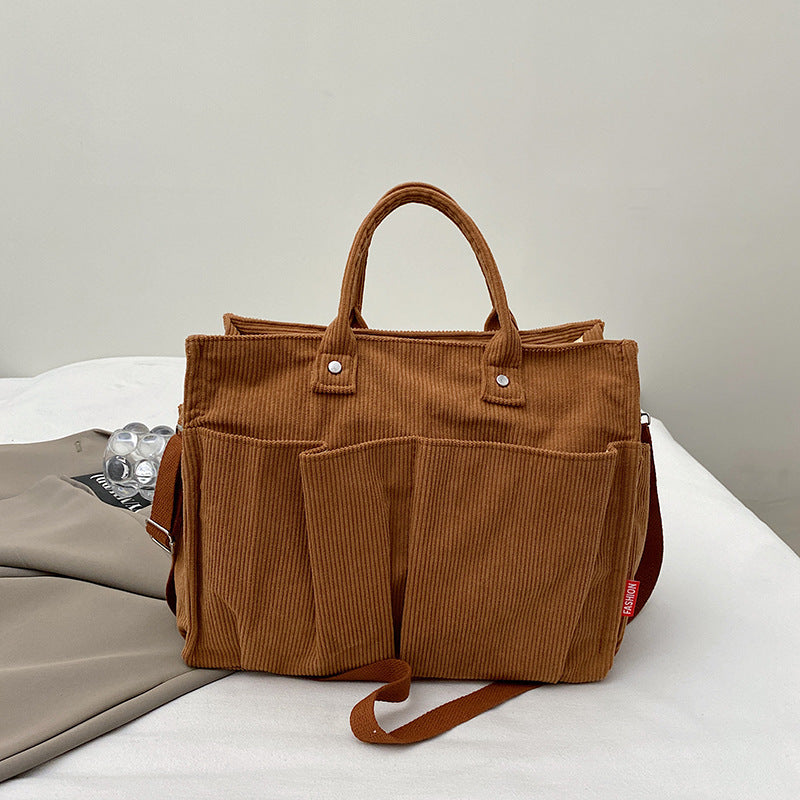 Casual and simple shoulder/crossbody bag