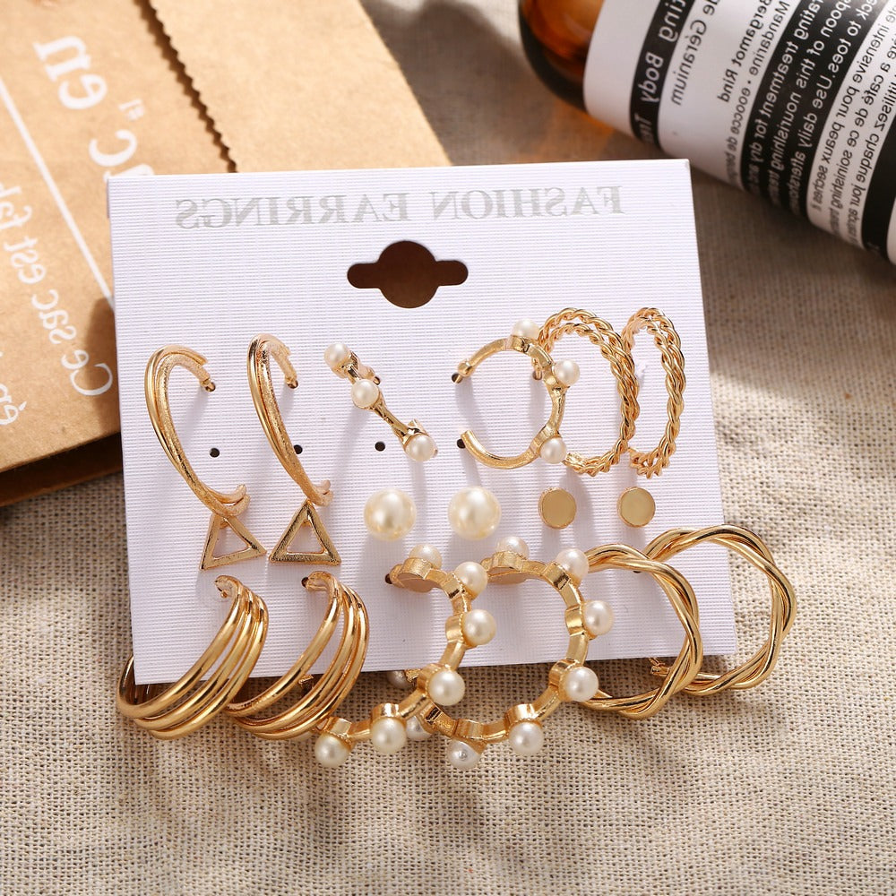 New Inlaid Pearl Ladies Earrings Creative French Vintage Gold Earrings 6 Pieces Set