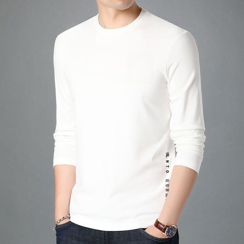 Long-sleeved T-shirt