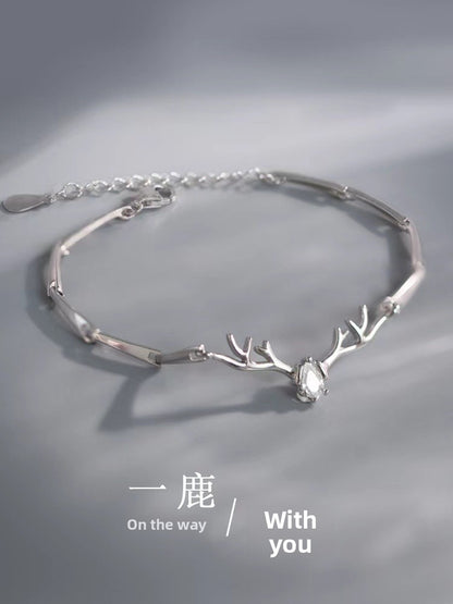 Projection Necklace