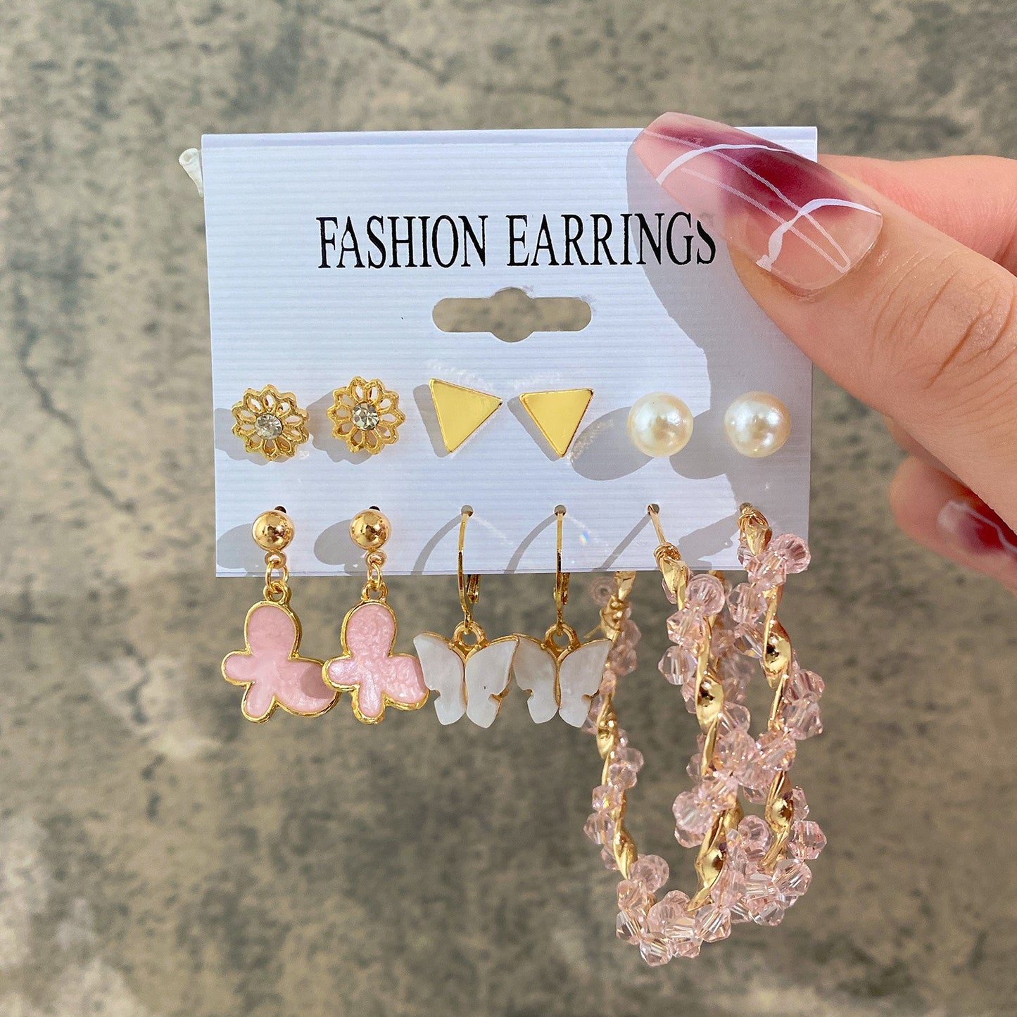 New Inlaid Pearl Ladies Earrings Creative French Vintage Gold Earrings 6 Pieces Set