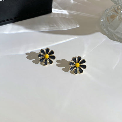 S925 Silver Needle Cat's Eye Small Earrings Female Geometric Square Love Diamond Earrings Simple Atmosphere Earrings