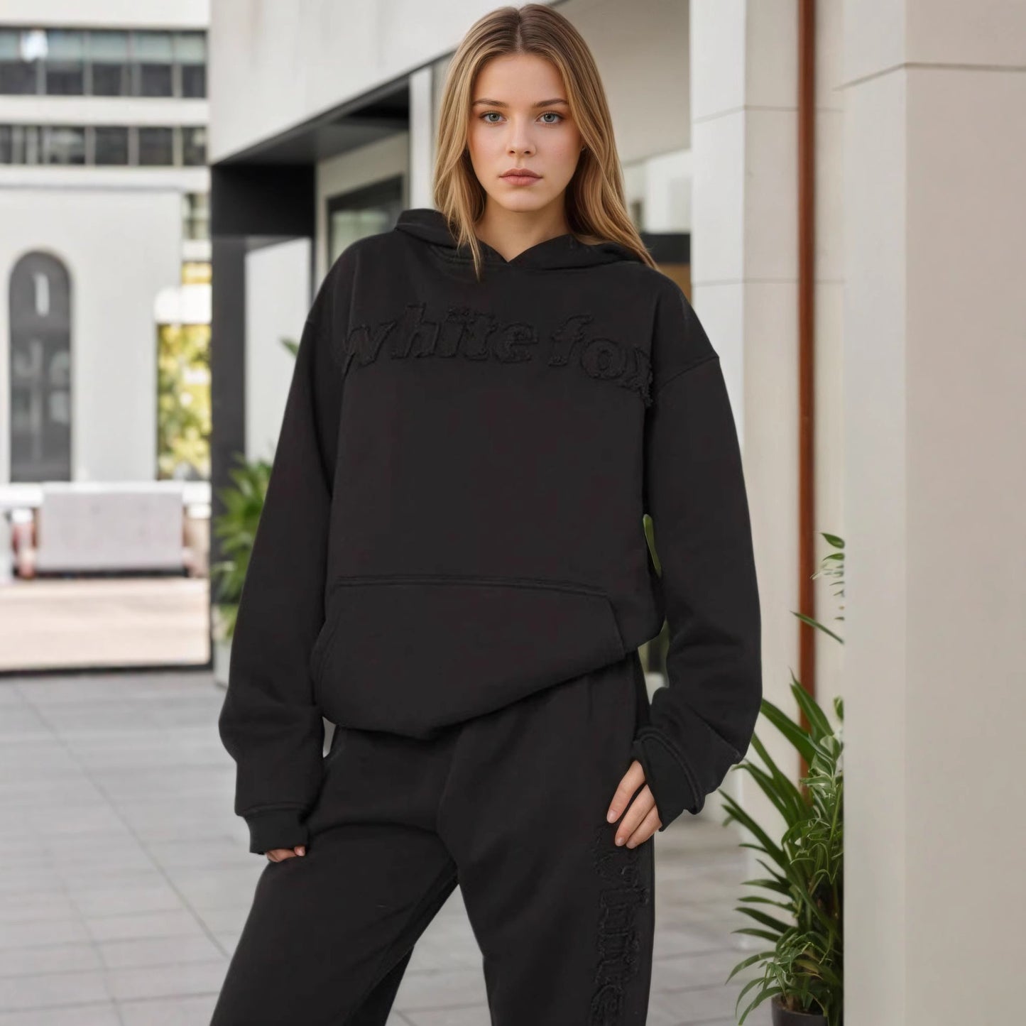 New Style Fleece Warm Hooded Embroidered Sweatshirt Fashionable Sports Cotton Blend Long Pants Two-Piece Set for Women