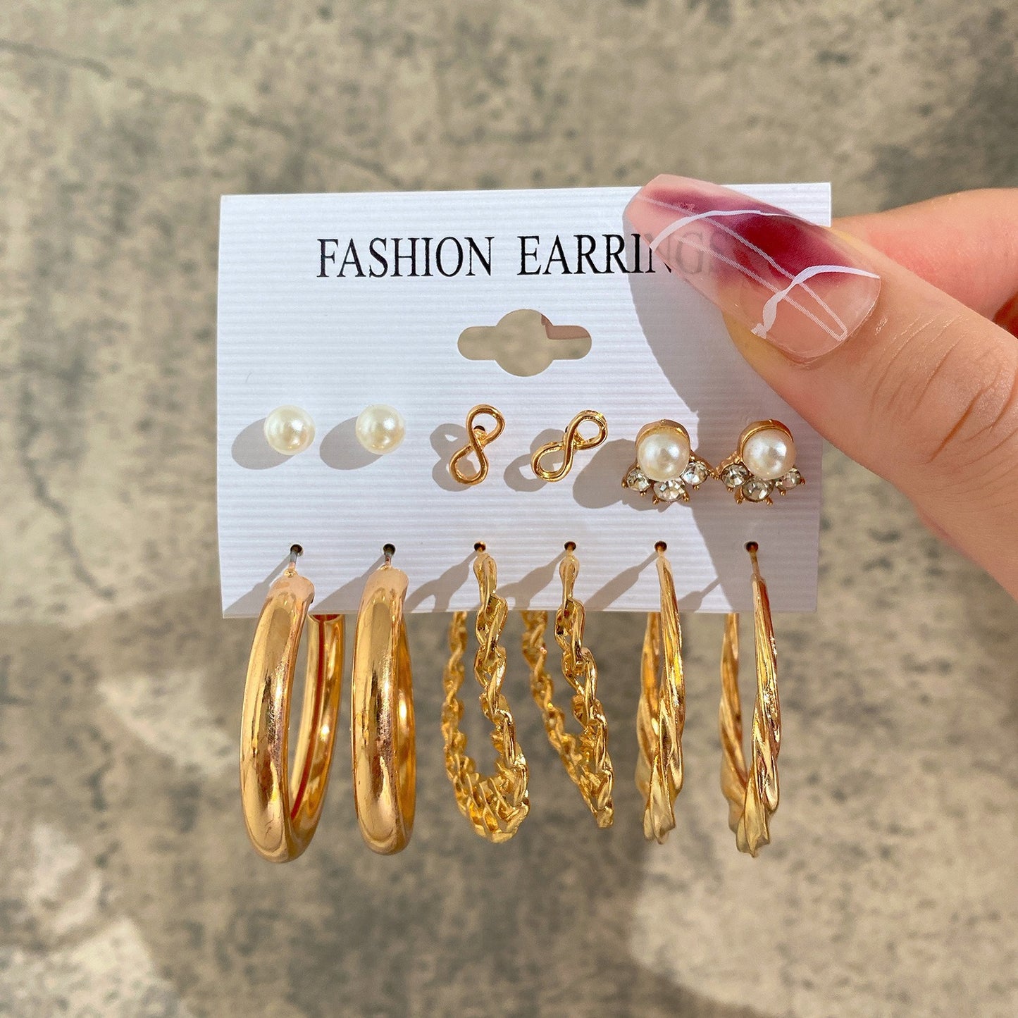 New Inlaid Pearl Ladies Earrings Creative French Vintage Gold Earrings 6 Pieces Set