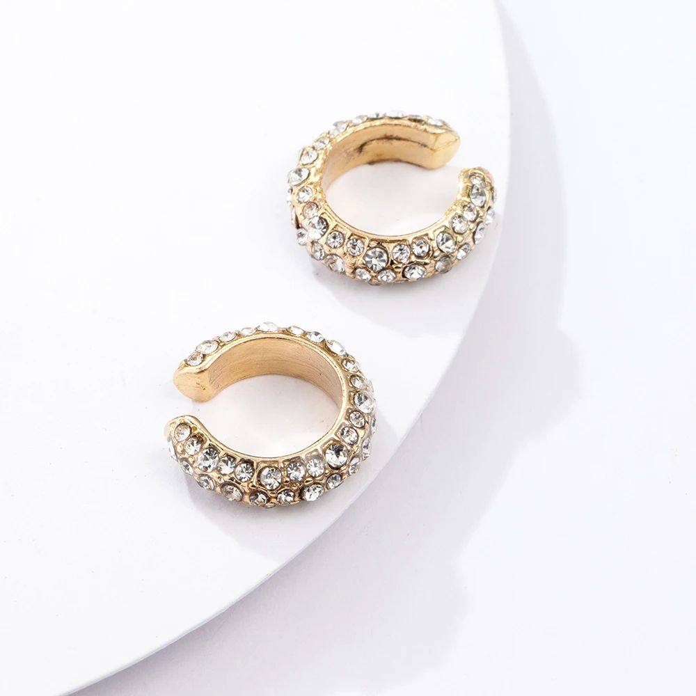 Pearl clip earrings with ear cartilage clips