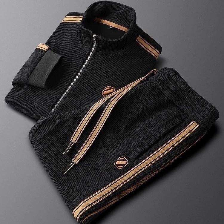 Casual sports outfit