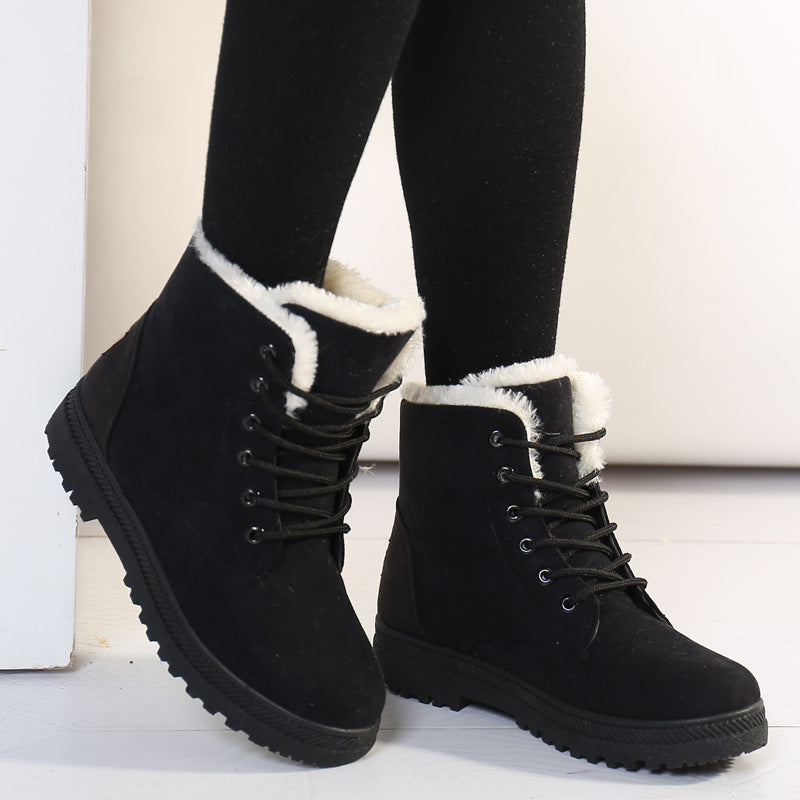 Snow boots