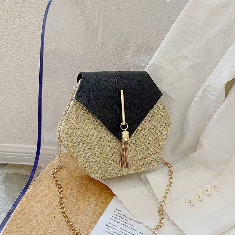Women's Straw Woven Crossbody Bag with Tassel