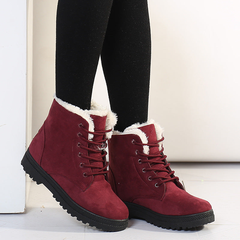 Snow boots