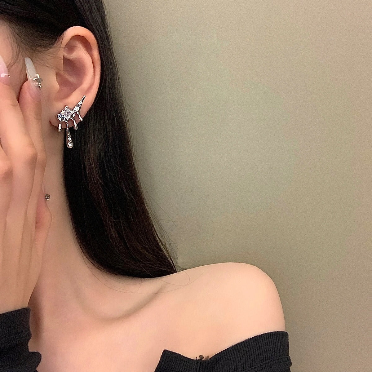 S925 Silver Needle Cat's Eye Small Earrings Female Geometric Square Love Diamond Earrings Simple Atmosphere Earrings