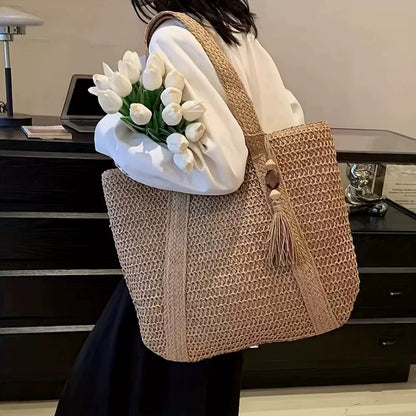 Woven Straw Shoulder Bag with Wide Braid Design