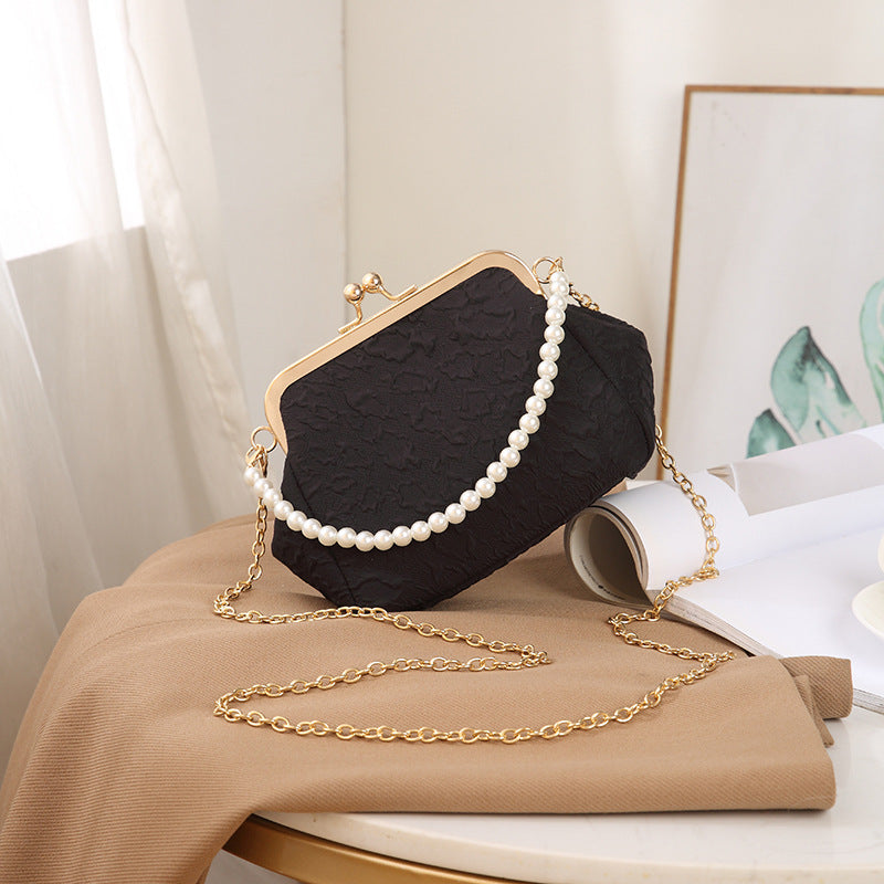 Pleated shell bag crossbody bag