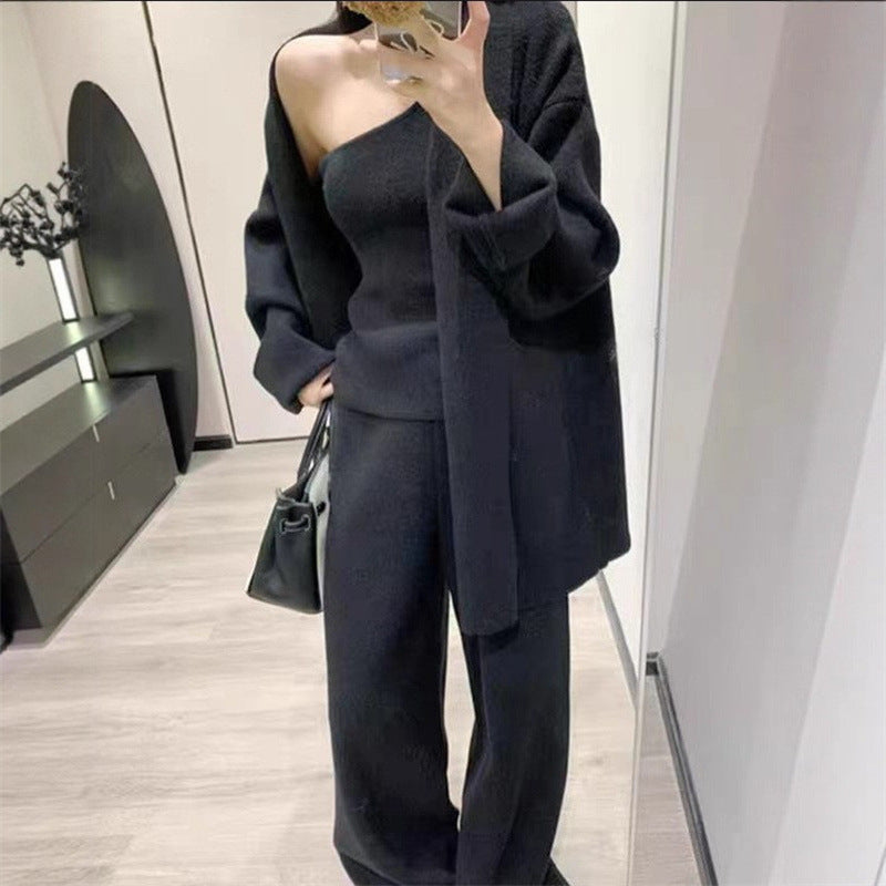 Knitted sweater suit