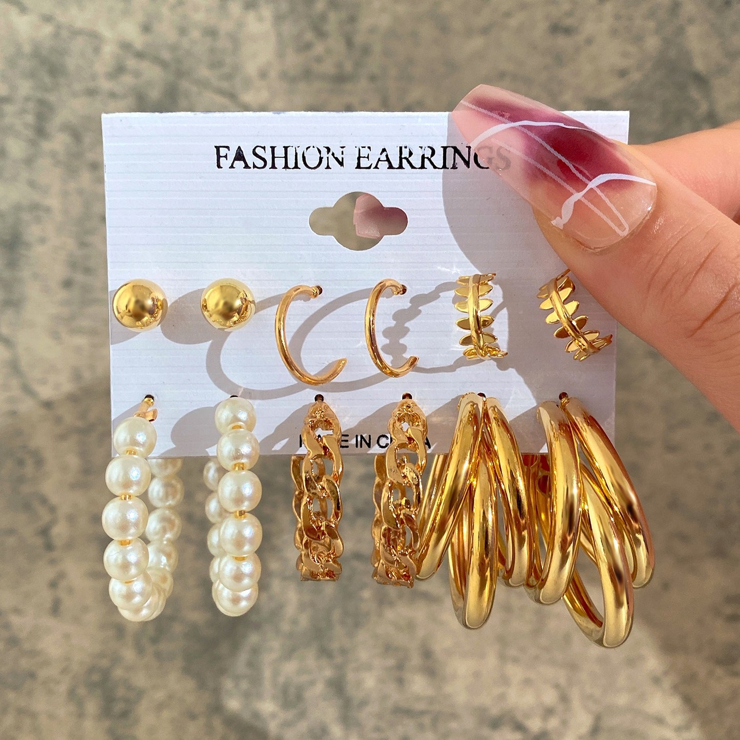 New Inlaid Pearl Ladies Earrings Creative French Vintage Gold Earrings 6 Pieces Set