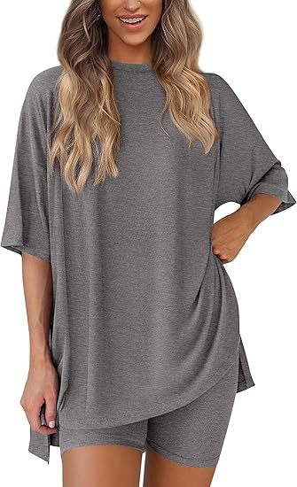Women's Casual Short Sleeve Top and Shorts Set