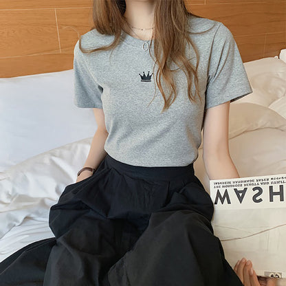 Fashionable Fitted Embroidered Round Neck Short Sleeve T-Shirt for Women Casual Basic TopStudent Style Ladies' Inner Wear