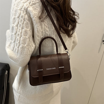 Simple hand-held small square bag