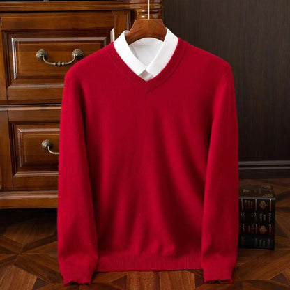 Classic versatile thick wool sweater with round V-neck