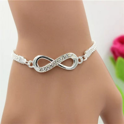 Heart-Shaped Open Bracelet