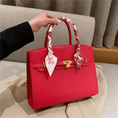 Women's Lock Detail Crossbody Bag with Litchi Pattern