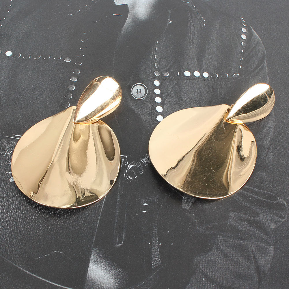 Geometric alloy earrings fashion atmosphere alloy wave shaped earrings earrings female