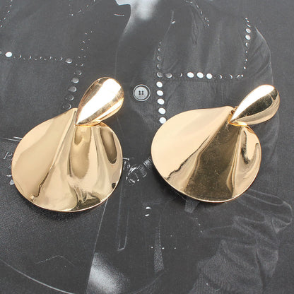 Geometric alloy earrings fashion atmosphere alloy wave shaped earrings earrings female