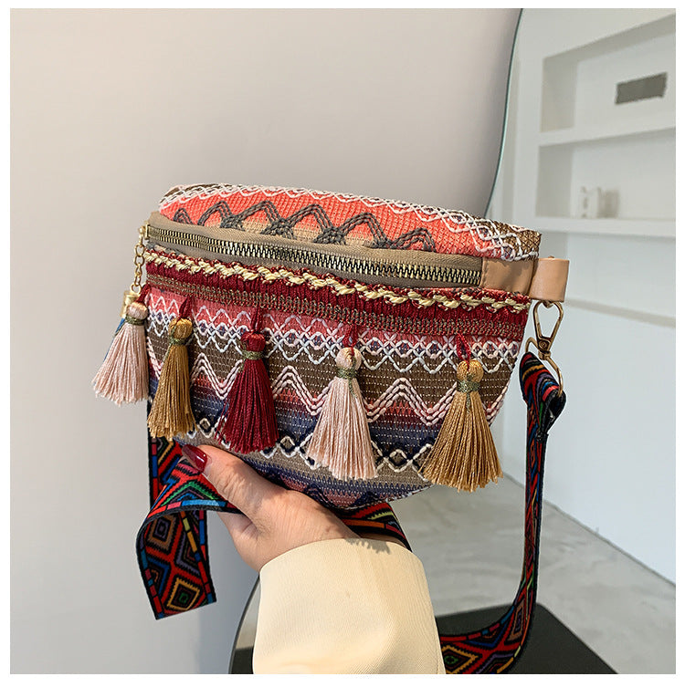 Ethnic Lace Tassel Shoulder Bag