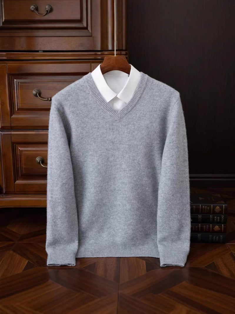 Classic versatile thick wool sweater with round V-neck